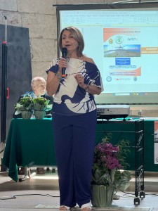 811f176e-c17c-4b37-95b6-c21fe26b3750